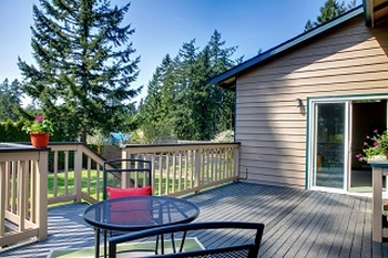Affordable Gig Harbor patio installation in WA near 98335